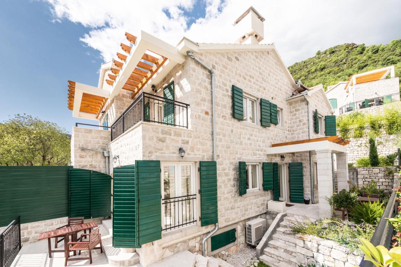 Lavender House With Shared Pool Villa Herceg Novi Bagian luar foto